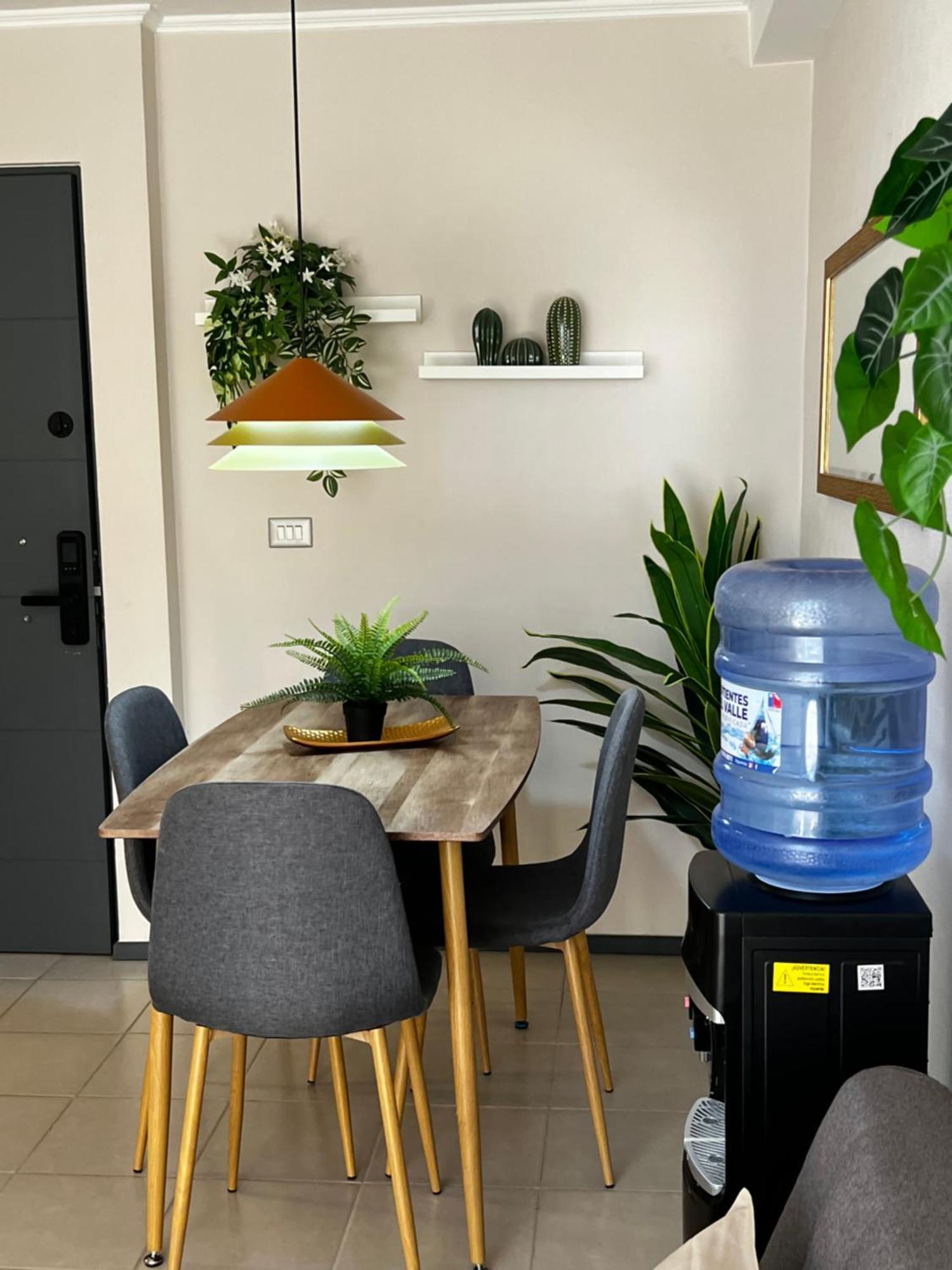 Aparthotel Centrico , Comodo , Wifi , Parking Privado *